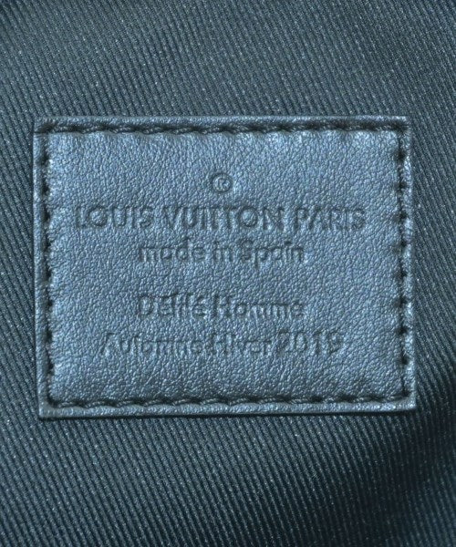 LOUIS VUITTON กระเป๋าสะพาย