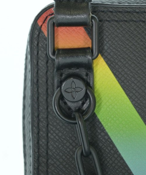 LOUIS VUITTON กระเป๋าสะพาย