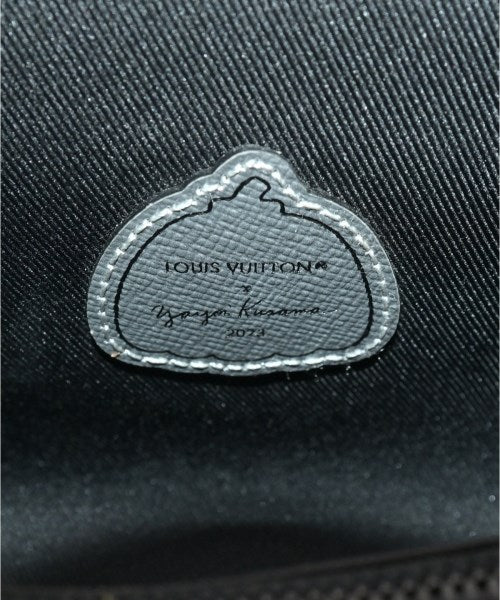 LOUIS VUITTON กระเป๋าสะพาย