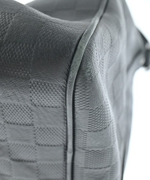 LOUIS VUITTON กระเป๋าใส่อุปกรณ์ขนาดใหญ่