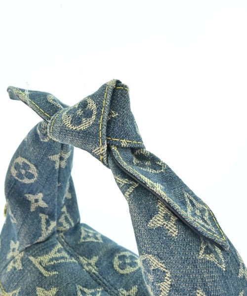 LOUIS VUITTON กระเป๋าสะพาย