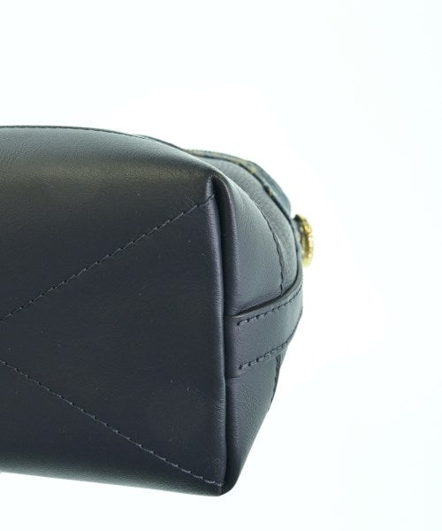 LOUIS VUITTON กระเป๋าสะพาย