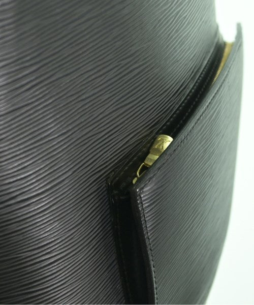 LOUIS VUITTON เป้สะพายหลัง