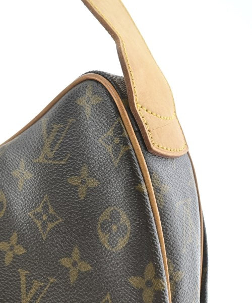LOUIS VUITTON กระเป๋าสะพาย