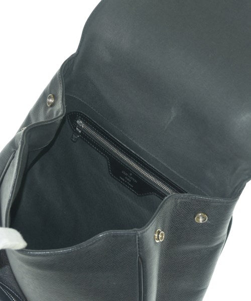 LOUIS VUITTON เป้สะพายหลัง