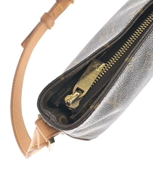 LOUIS VUITTON กระเป๋าสะพาย