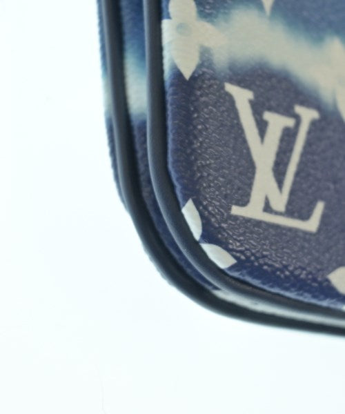 LOUIS VUITTON กระเป๋าสะพาย