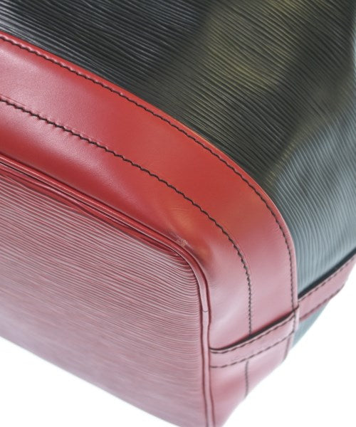 LOUIS VUITTON กระเป๋าสะพาย