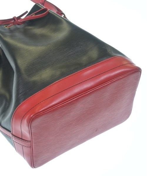 LOUIS VUITTON กระเป๋าสะพาย