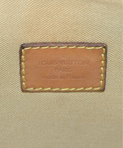 LOUIS VUITTON กระเป๋าสะพาย
