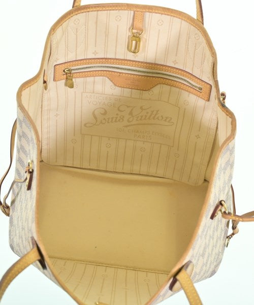 LOUIS VUITTON กระเป๋าถือขนาดใหญ่