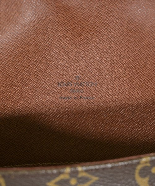 LOUIS VUITTON กระเป๋าสะพาย