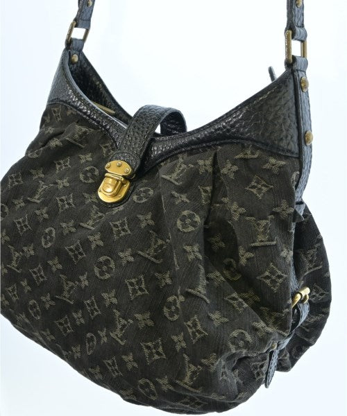 LOUIS VUITTON กระเป๋าสะพาย