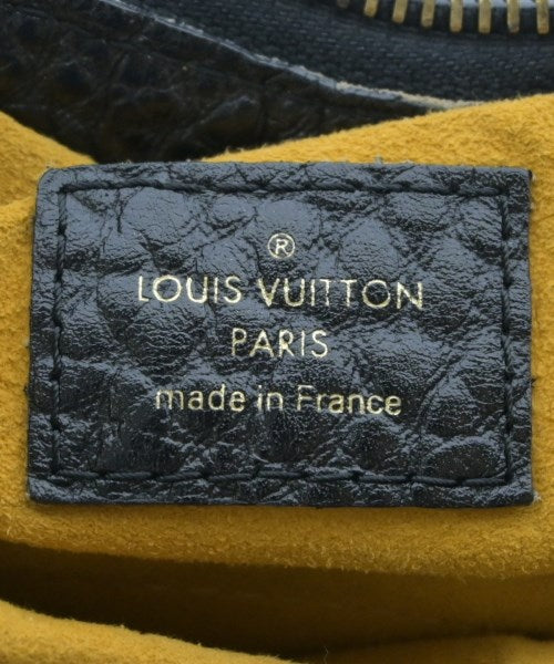 LOUIS VUITTON กระเป๋าสะพาย