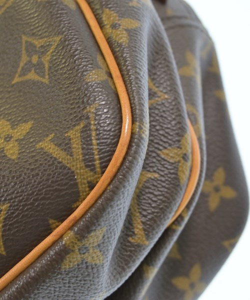LOUIS VUITTON กระเป๋าสะพาย