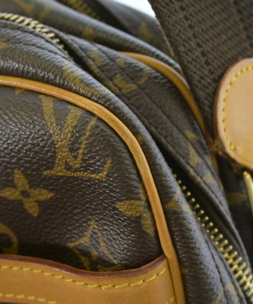 LOUIS VUITTON กระเป๋าสะพาย