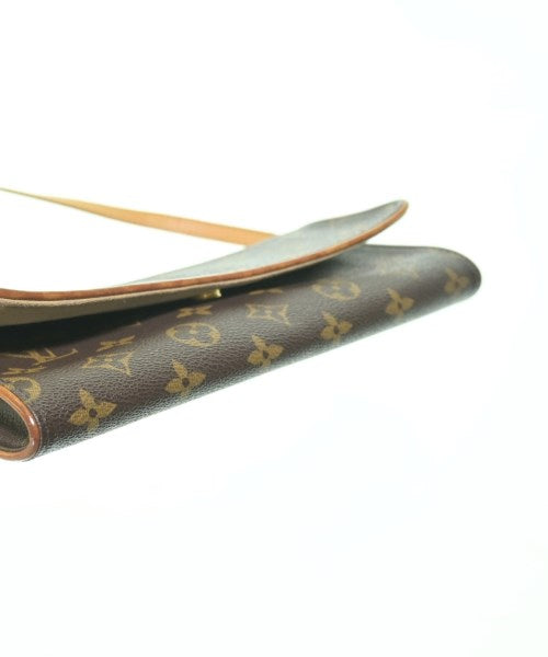 LOUIS VUITTON กระเป๋าสะพาย