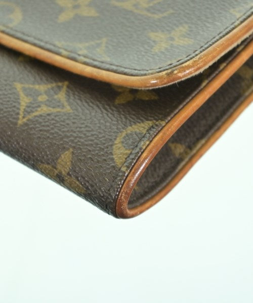 LOUIS VUITTON กระเป๋าสะพาย