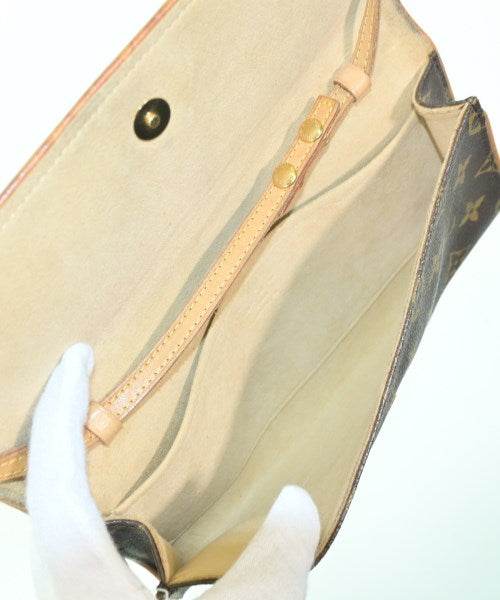 LOUIS VUITTON กระเป๋าสะพาย