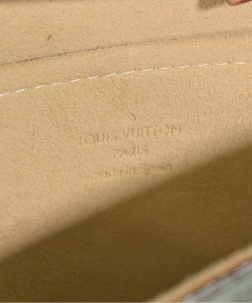 LOUIS VUITTON กระเป๋าสะพาย