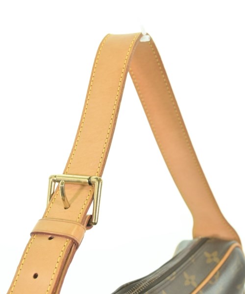 LOUIS VUITTON กระเป๋าสะพาย