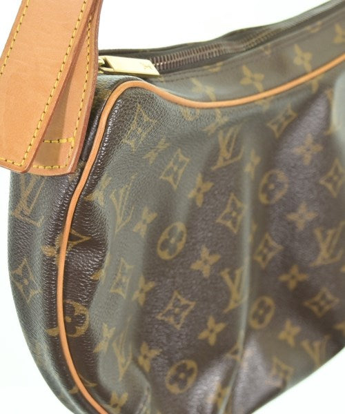 LOUIS VUITTON กระเป๋าสะพาย