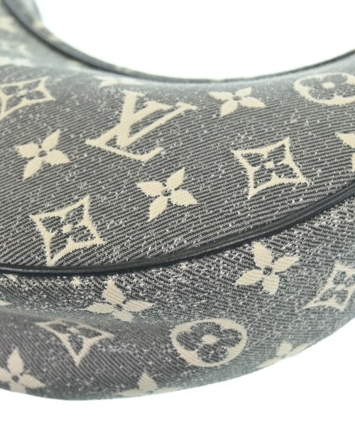 LOUIS VUITTON กระเป๋าสะพาย