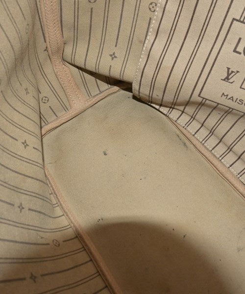 LOUIS VUITTON กระเป๋าถือขนาดใหญ่