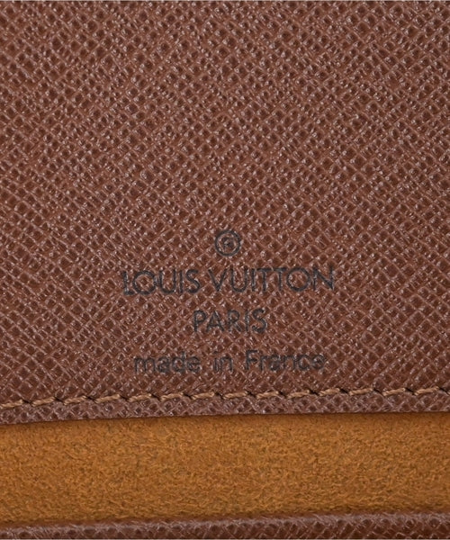 LOUIS VUITTON กระเป๋าสะพาย