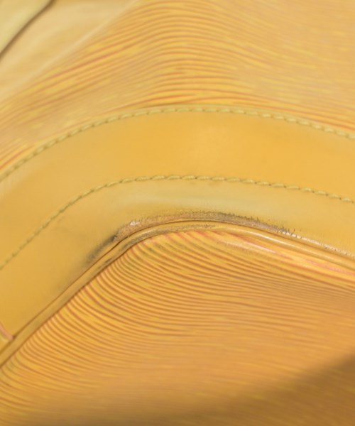 LOUIS VUITTON กระเป๋าสะพาย