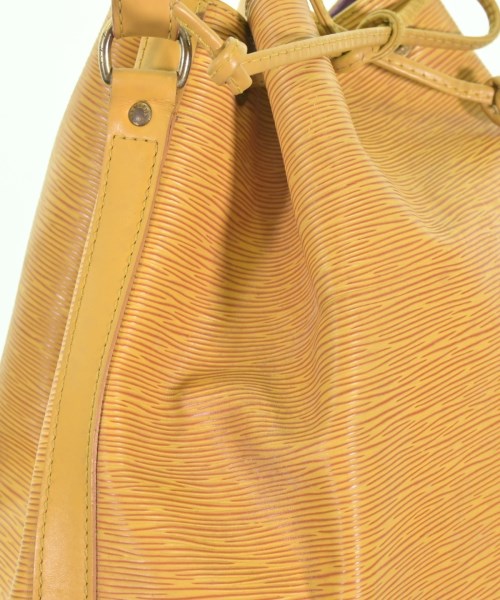 LOUIS VUITTON กระเป๋าสะพาย