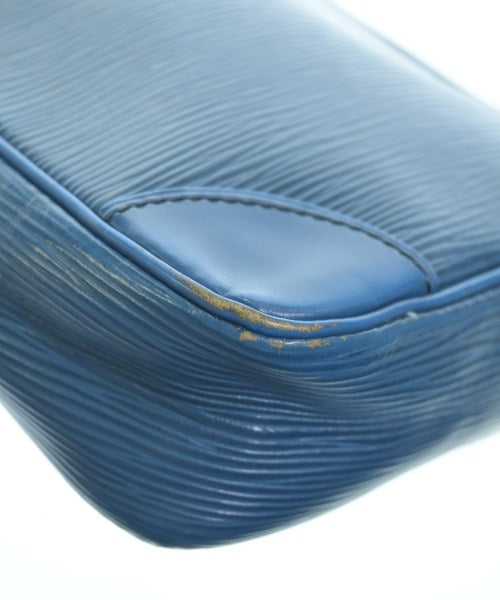 LOUIS VUITTON กระเป๋าสะพาย