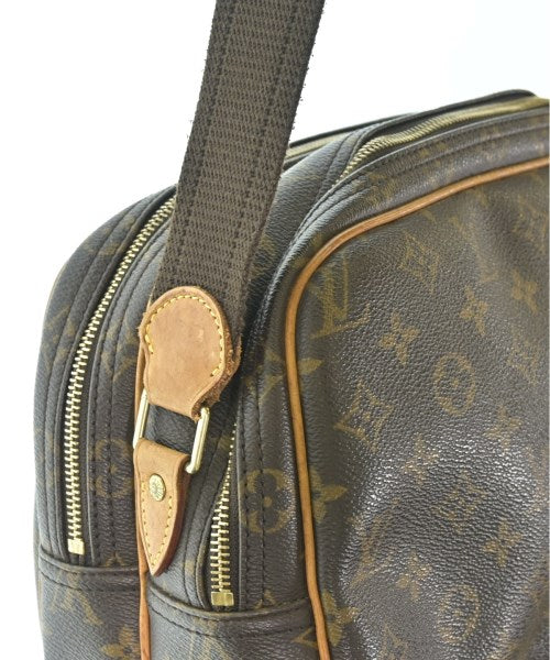 LOUIS VUITTON กระเป๋าสะพาย
