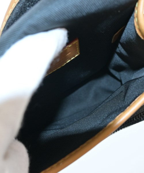 LOUIS VUITTON กระเป๋าสะพาย
