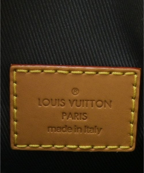 LOUIS VUITTON กระเป๋าสะพาย