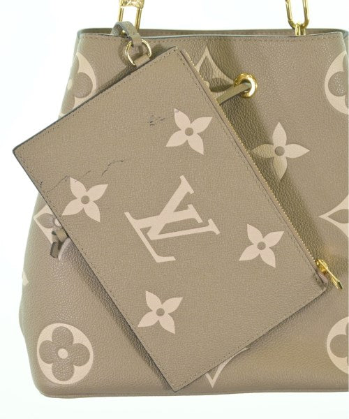 LOUIS VUITTON กระเป๋าสะพาย