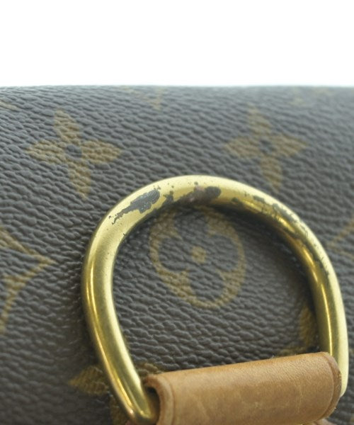 LOUIS VUITTON เป้สะพายหลัง