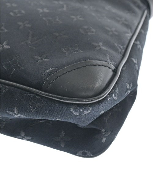 LOUIS VUITTON กระเป๋าถือ