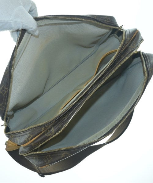 LOUIS VUITTON กระเป๋าสะพาย