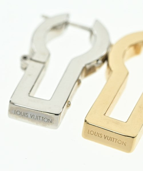 LOUIS VUITTON เจาะ