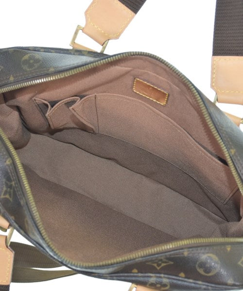 LOUIS VUITTON กระเป๋าสะพาย