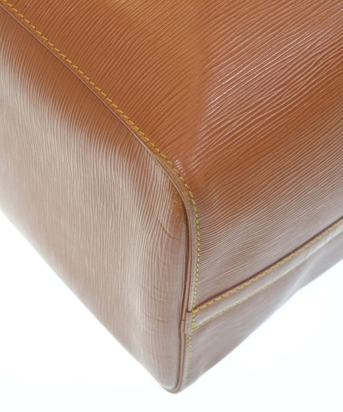 LOUIS VUITTON กระเป๋าใส่อุปกรณ์ขนาดใหญ่