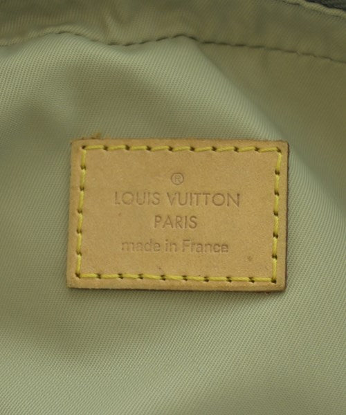 LOUIS VUITTON กระเป๋าสะพาย