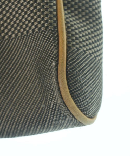 LOUIS VUITTON กระเป๋าสะพาย