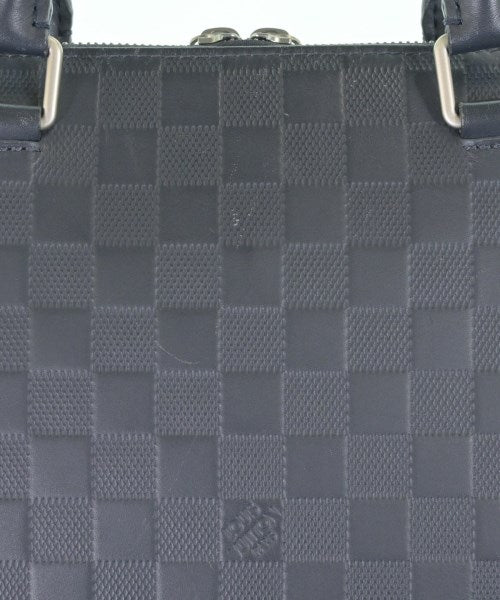 LOUIS VUITTON กระเป๋าธุรกิจ