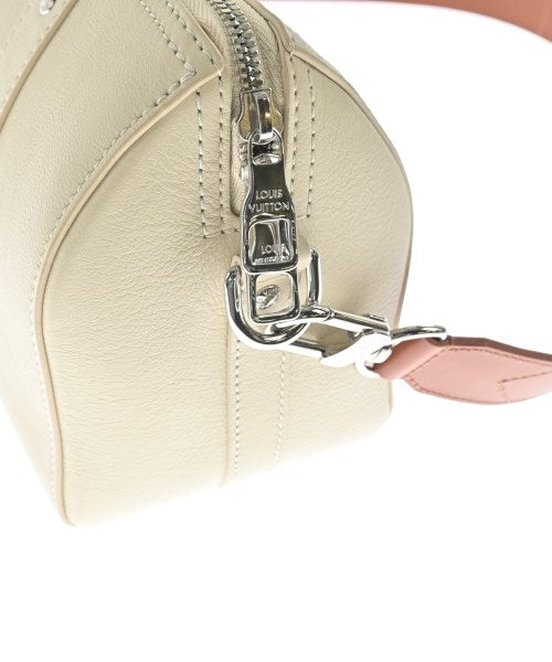 LOUIS VUITTON กระเป๋าสะพาย