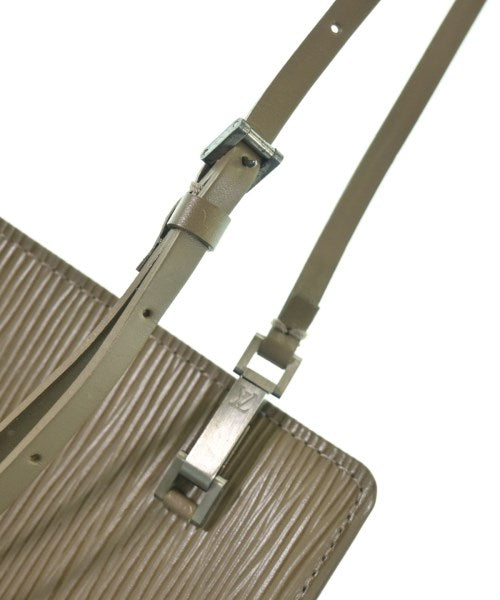 LOUIS VUITTON กระเป๋า