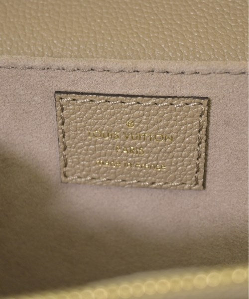LOUIS VUITTON กระเป๋าสะพาย