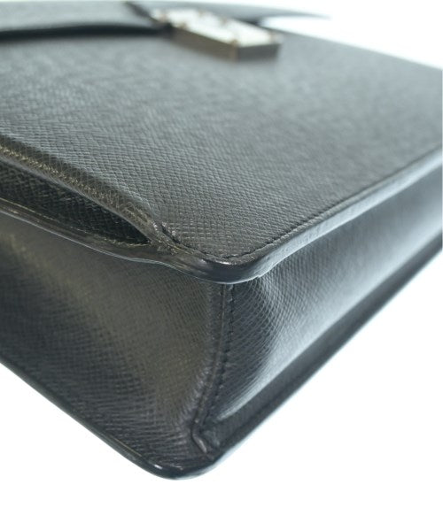 LOUIS VUITTON กระเป๋าธุรกิจ