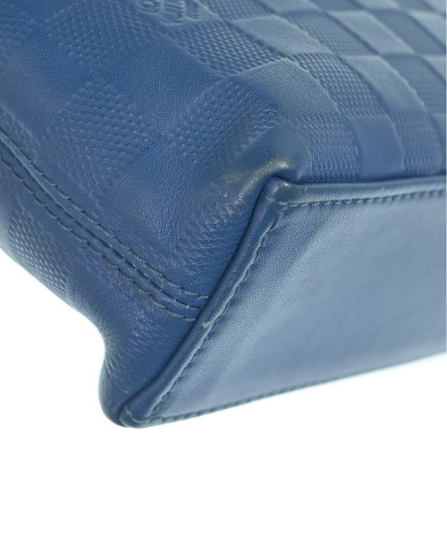 LOUIS VUITTON กระเป๋าธุรกิจ